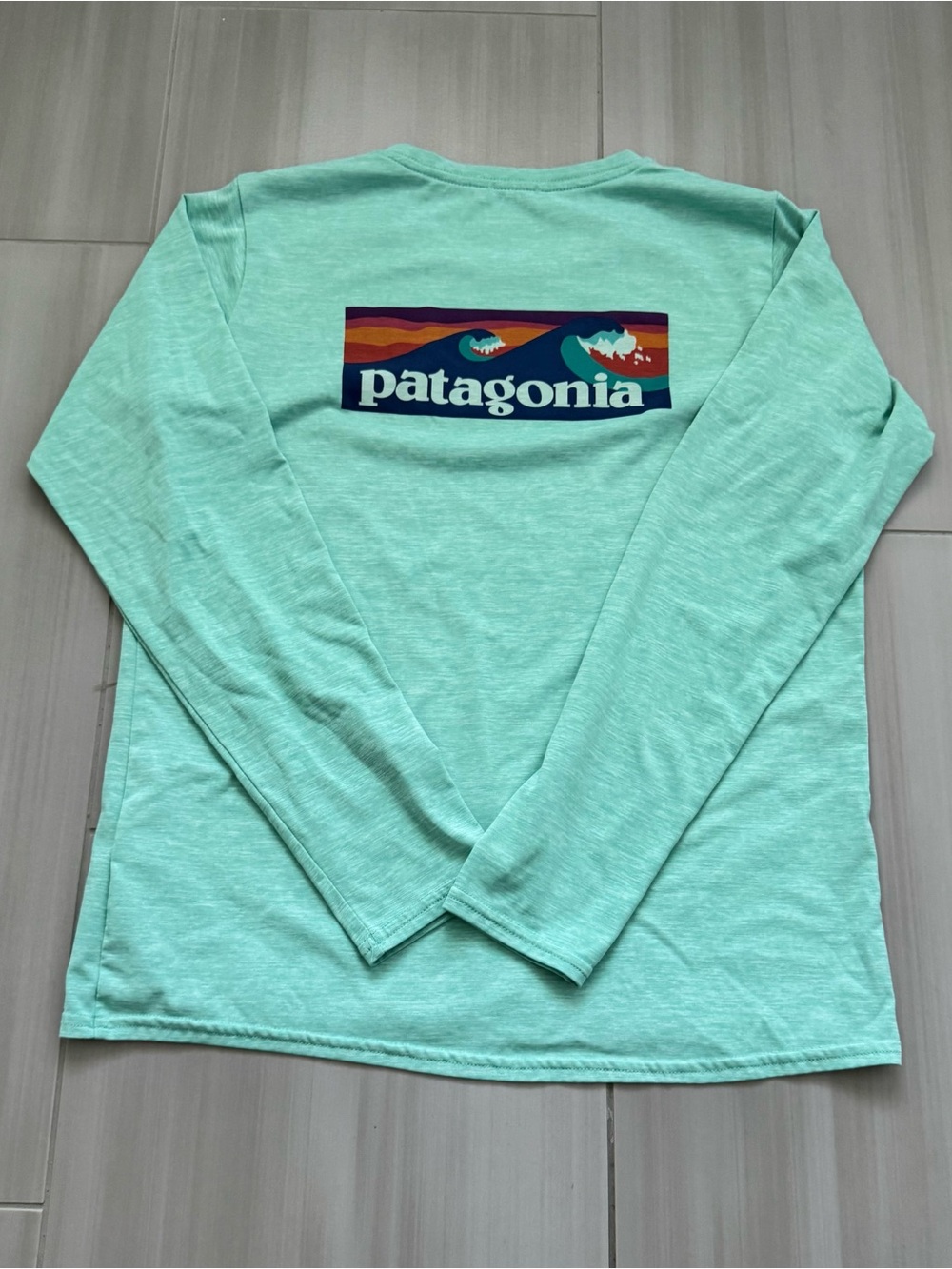 Patagonia Capeline Cool Daily Base Layer Green UPF50 stretchy size Small
